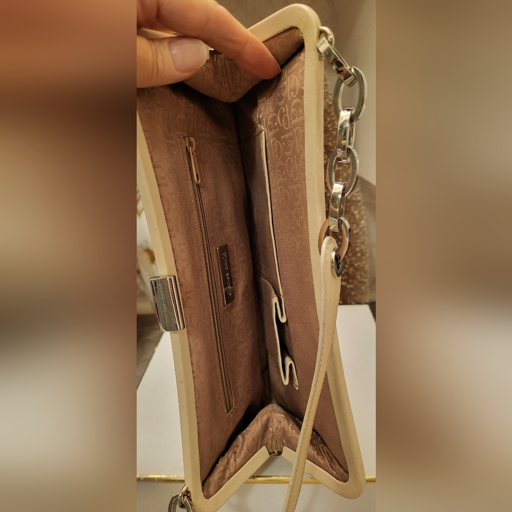 Charles David clutch - Picture 10 of 13